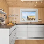 2 Bedroom Gorgeous In *