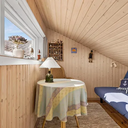 Holiday home 2 Bedroom Gorgeous In Juelsminde (Hedensted)