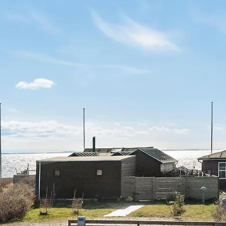 2 Bedroom Gorgeous In